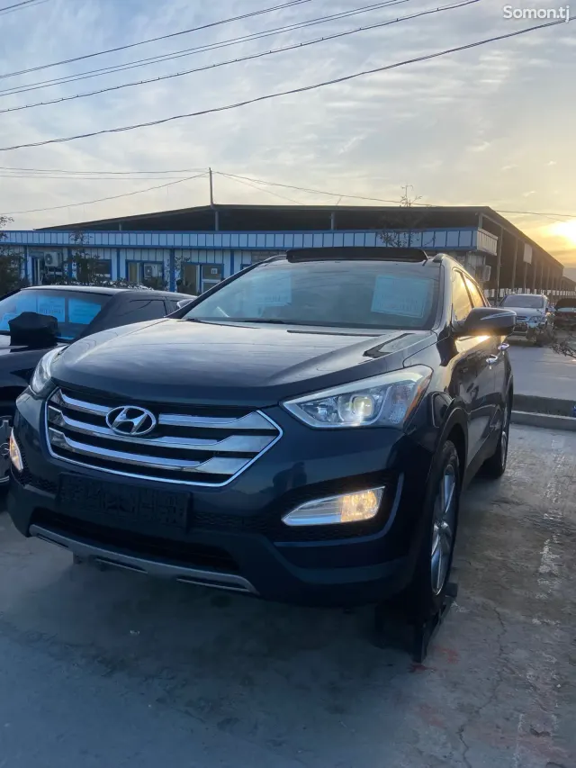 Hyundai Santa Fe 2015 · 2.0 AT