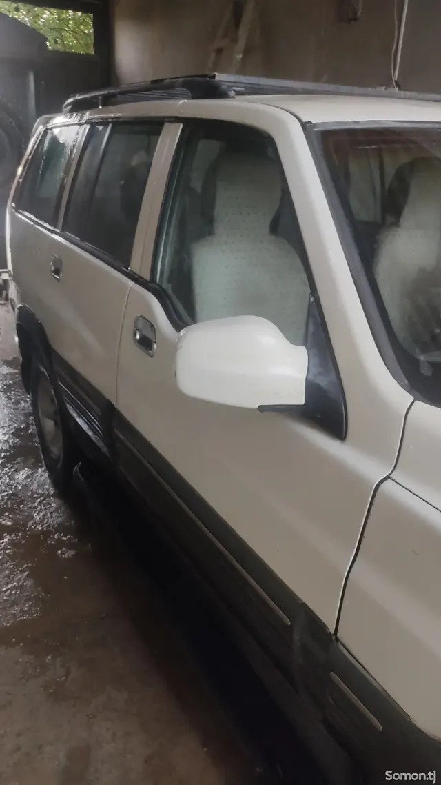 Ssang Yong Musso 2000 · MT