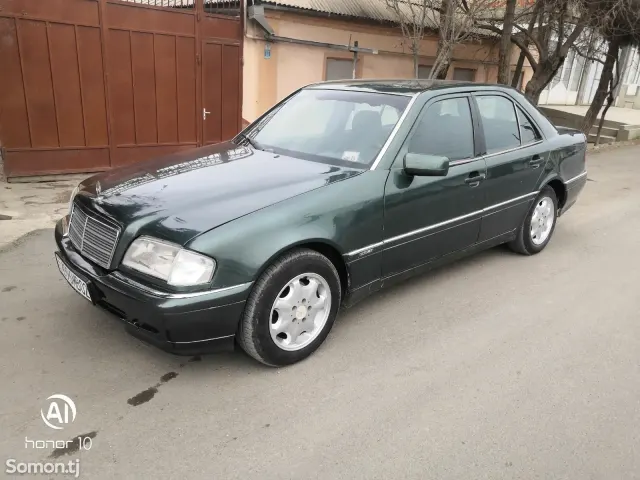 Mercedes-Benz C class 1994 · 1.8 MT