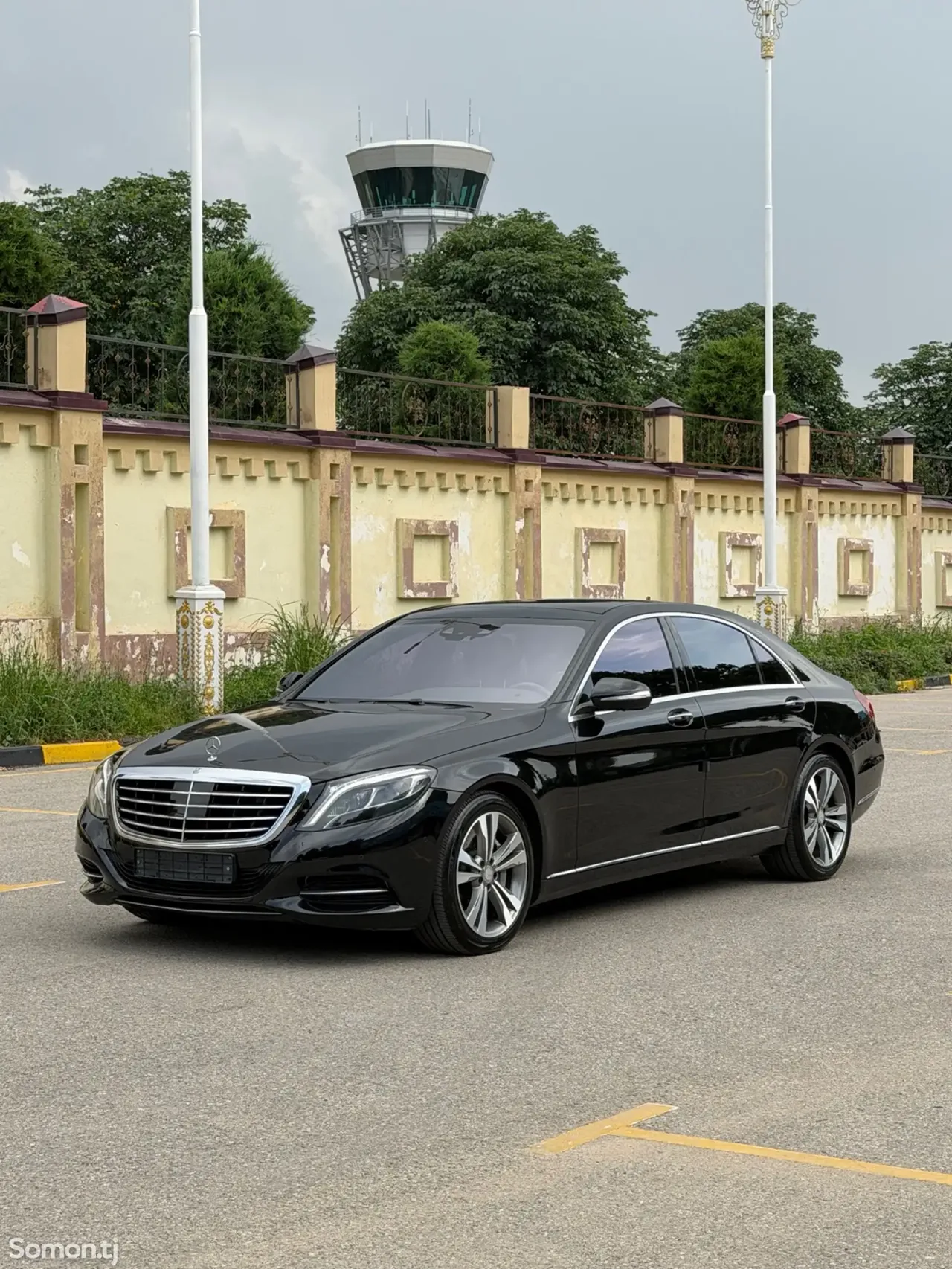 Mercedes-Benz S class 2015 · 4.7 AT