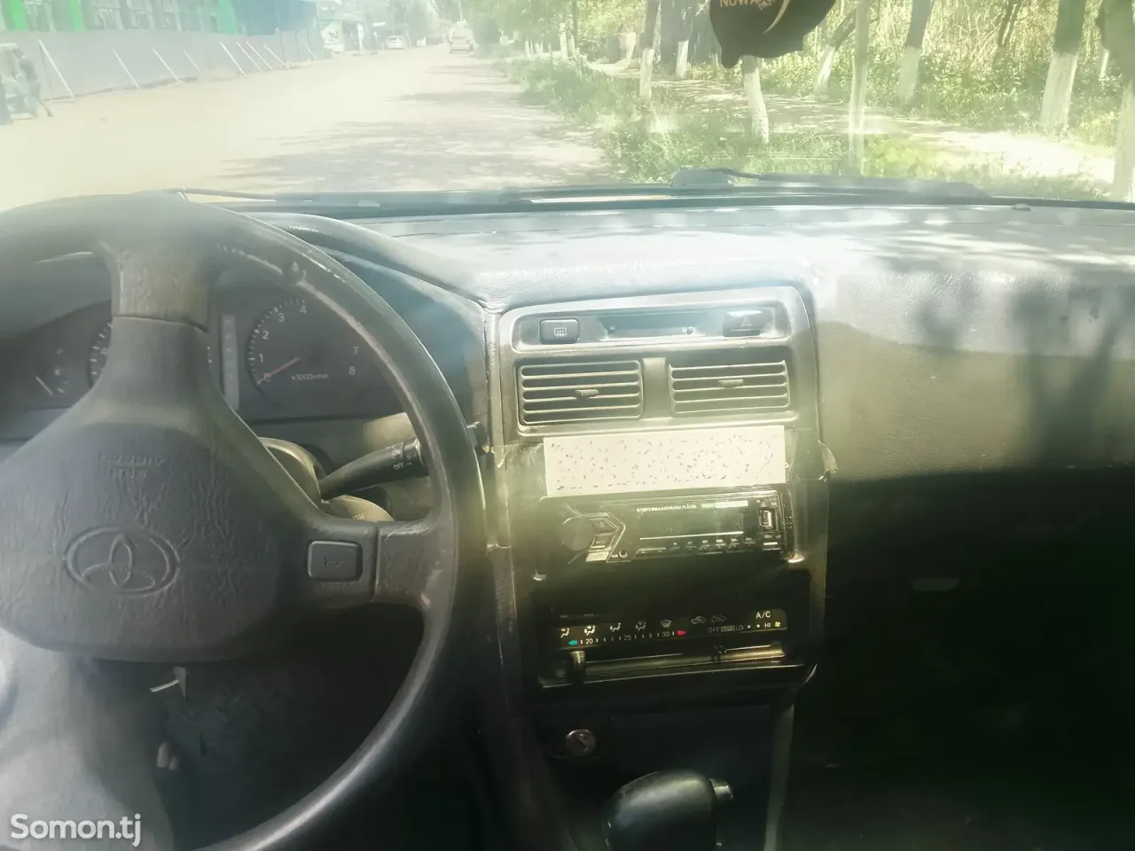 Toyota Carina 1998 · 2.0 AT