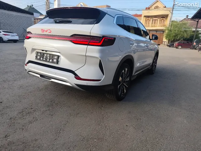 BYD Song Plus 2025 · AT