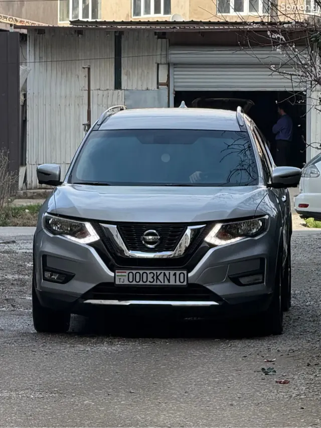 Nissan Rogue 2017 · 2.5 AT