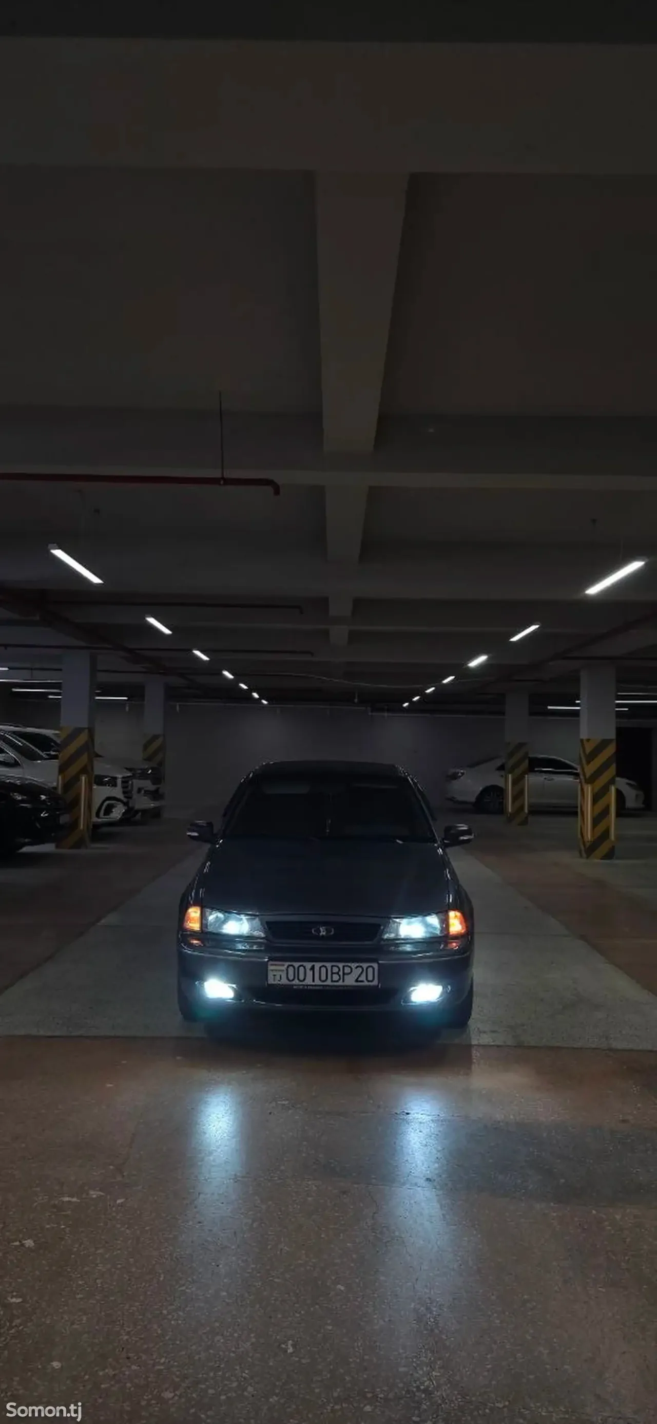 Daewoo Nexia 1995 · 1.6 MT