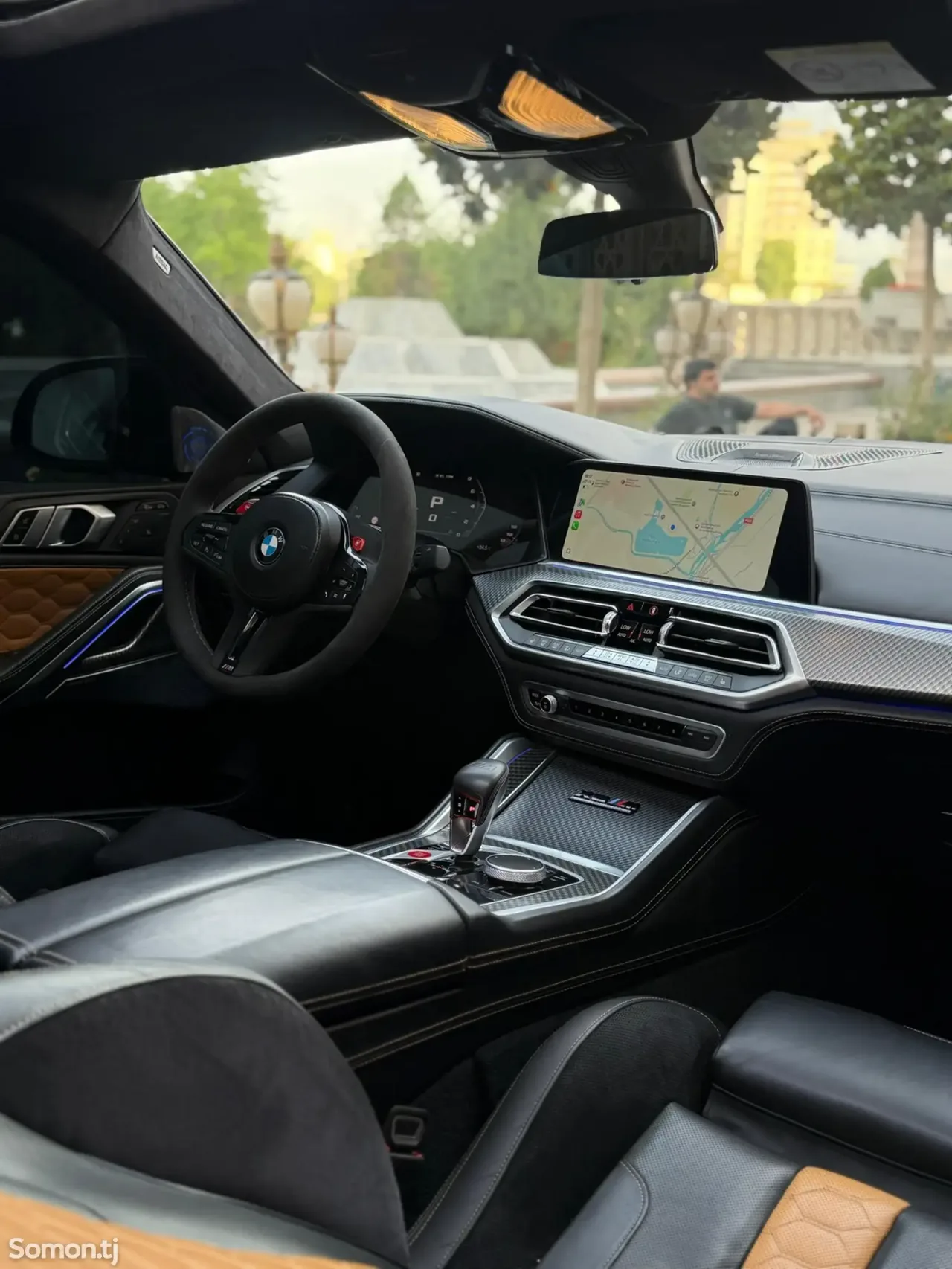 BMW X6 M 2021 · 4.4 AT