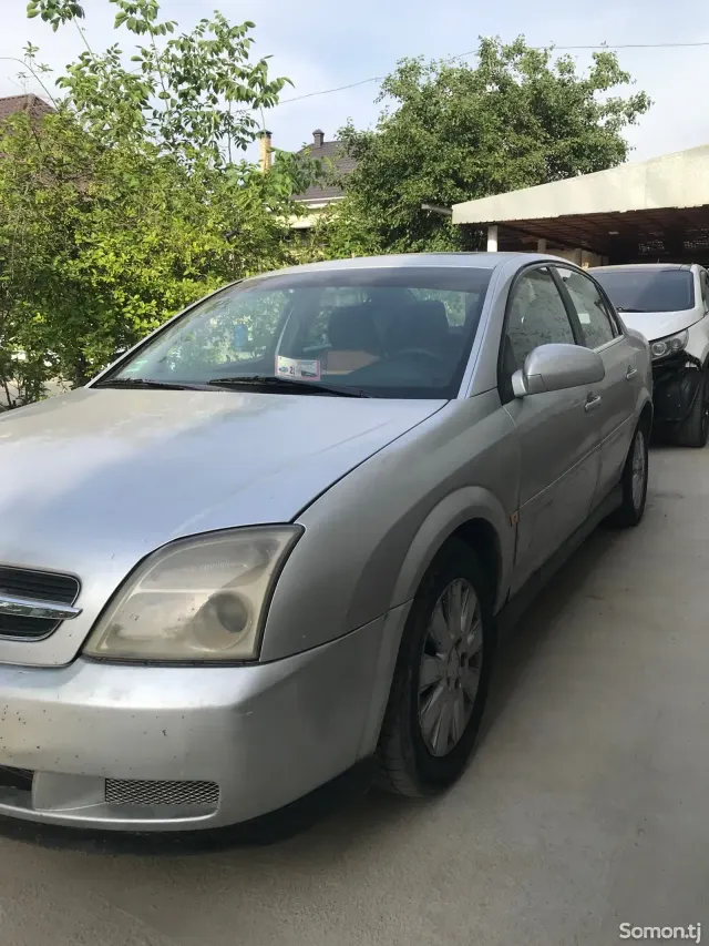 Opel Vectra C 2002 · 2.2 MT