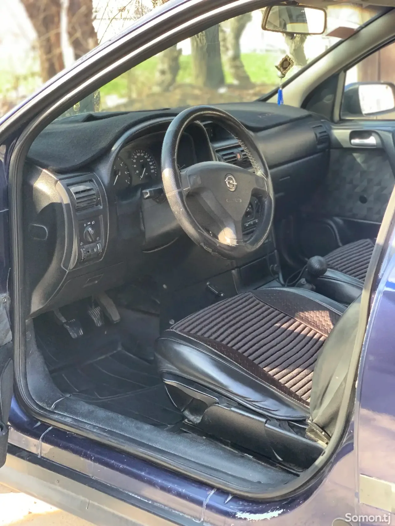 Opel Astra G 1998 · 1.6 MT