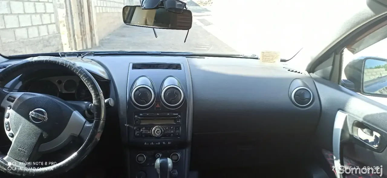 Nissan Qashqai 2008 · 1.8 AT