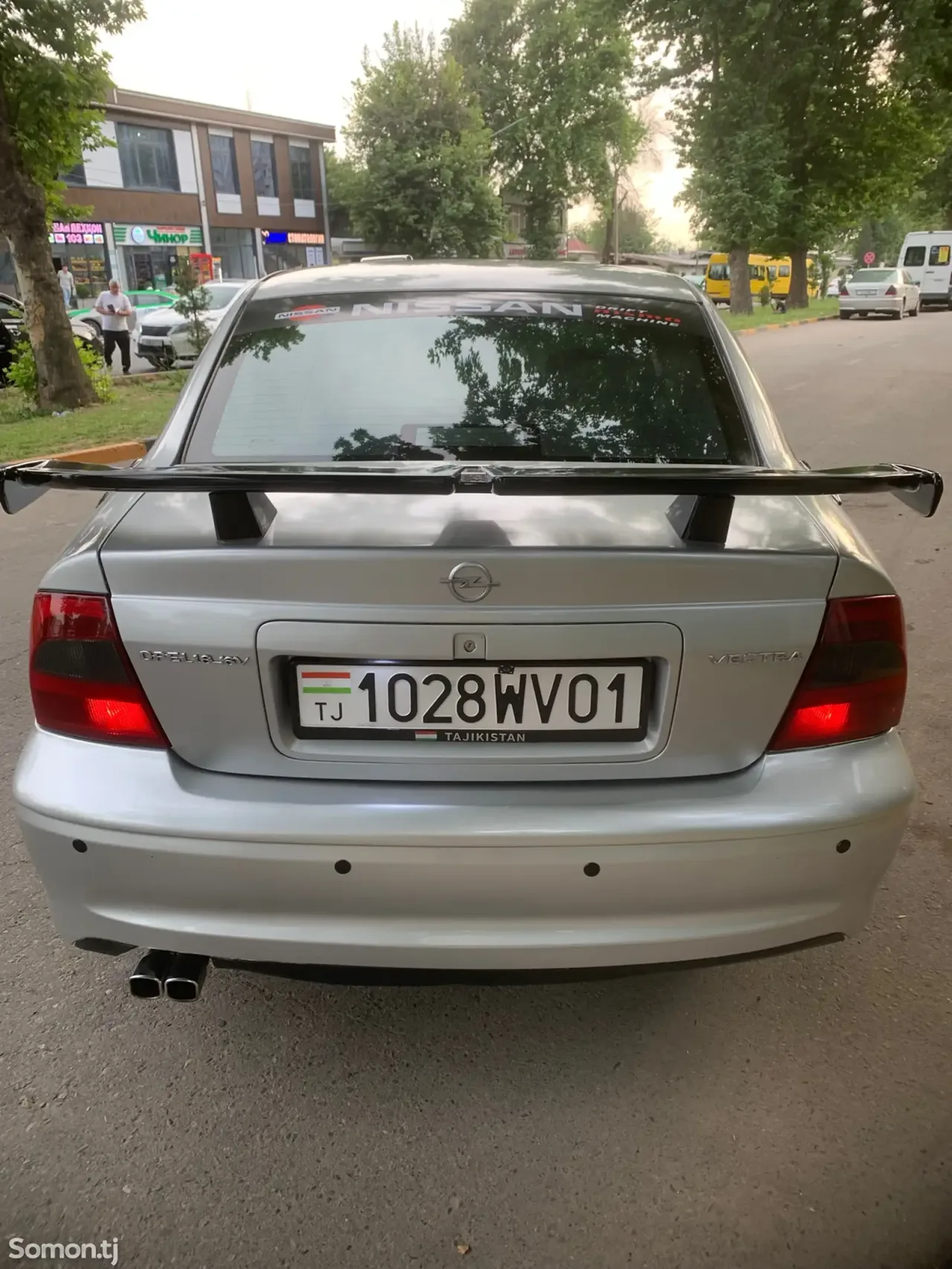 Opel Vectra B 1999 · 1.8 MT