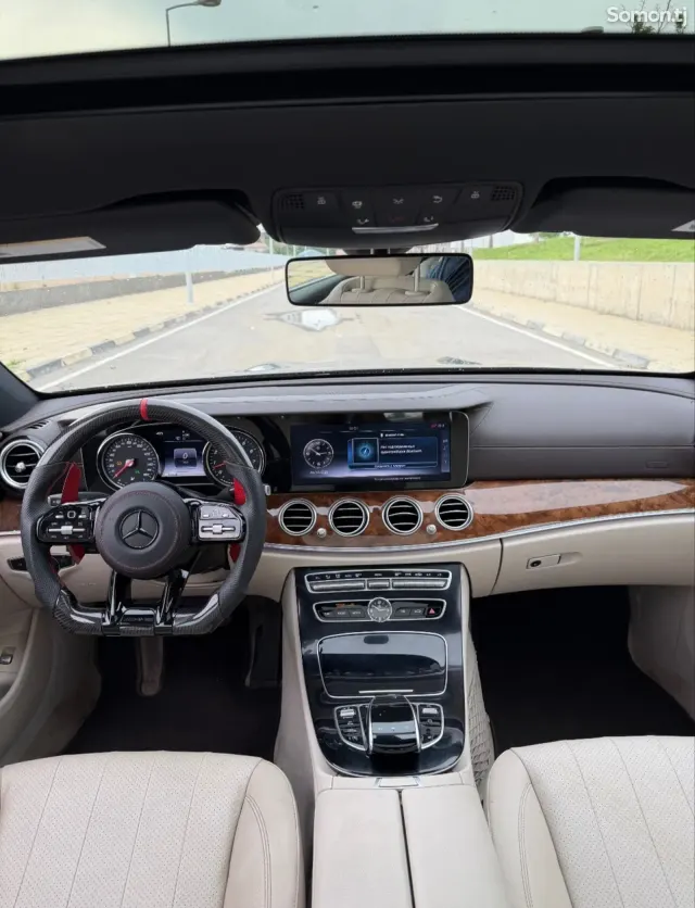 Mercedes-Benz E class 2017 · 2.0 AT