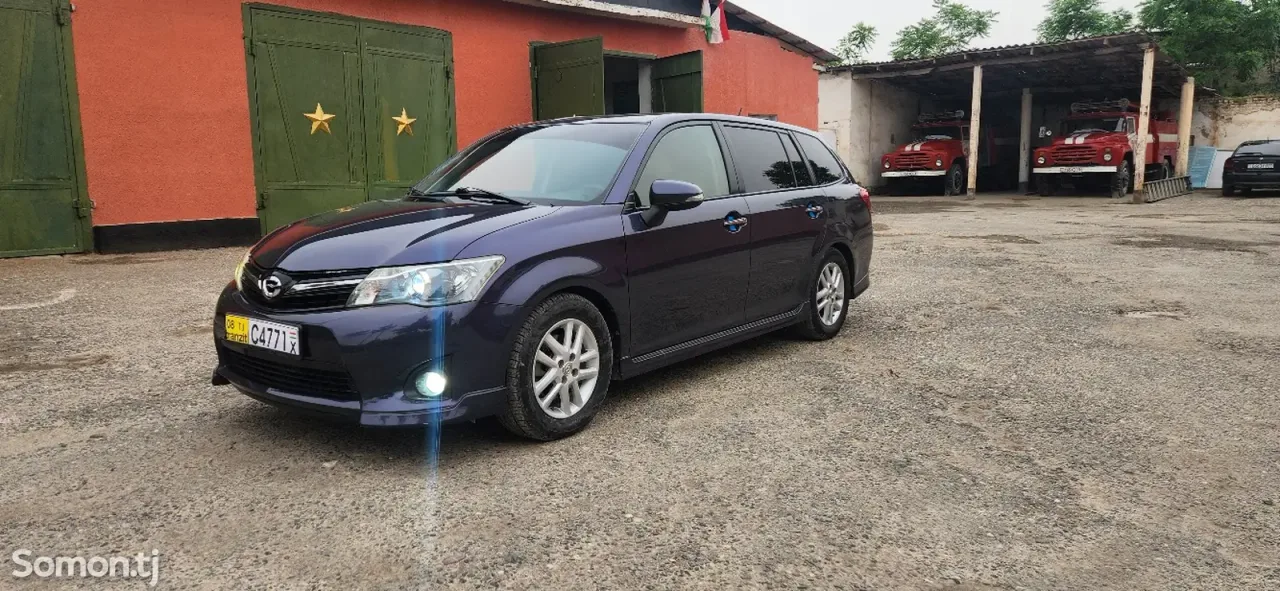 Toyota Fielder 2013 · 1.8 AT