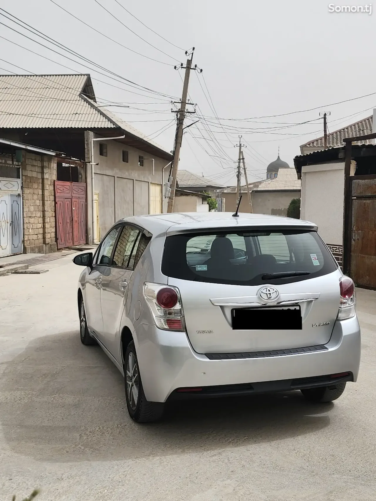 Toyota Corolla Verso 2015 · 1.6 MT