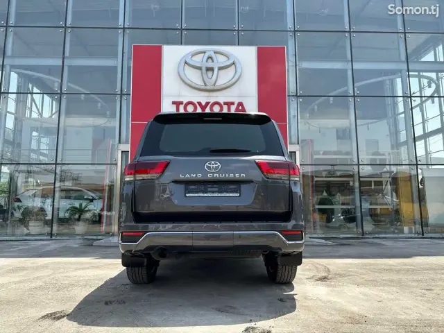 Toyota Land Cruiser 2026 · 3.5 AT