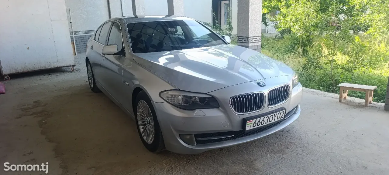 BMW 5 series 2012 · 2.0 AT