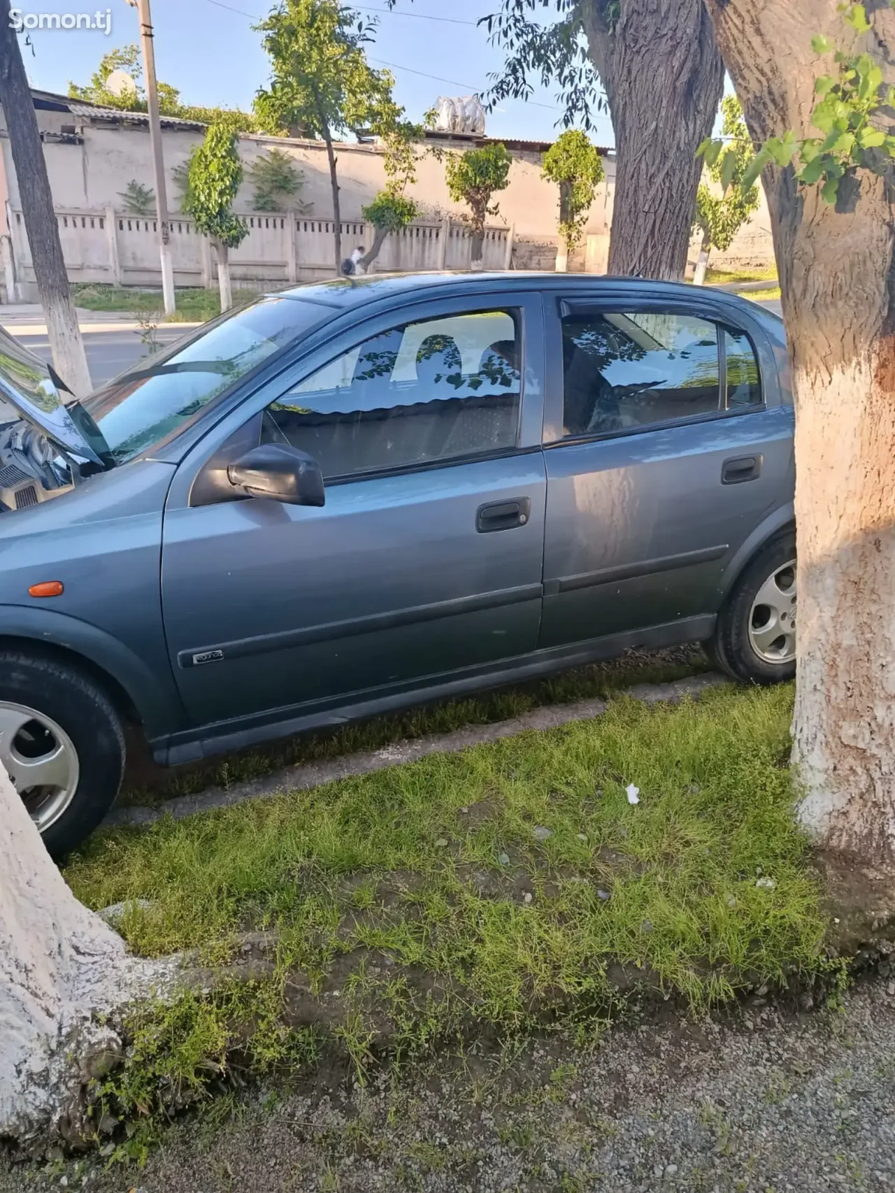Opel Astra G 1998 · 1.6 MT