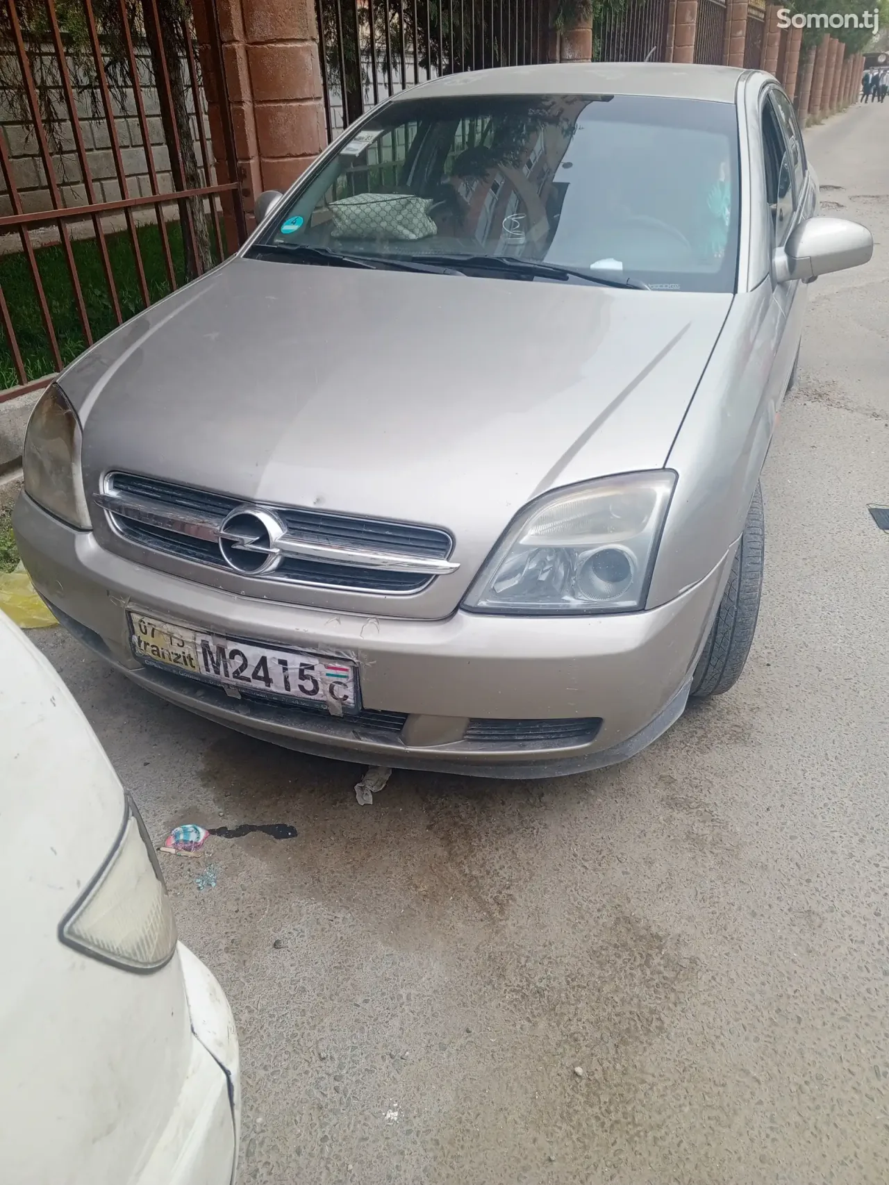 Opel Vectra C 2002 · 2.2 MT