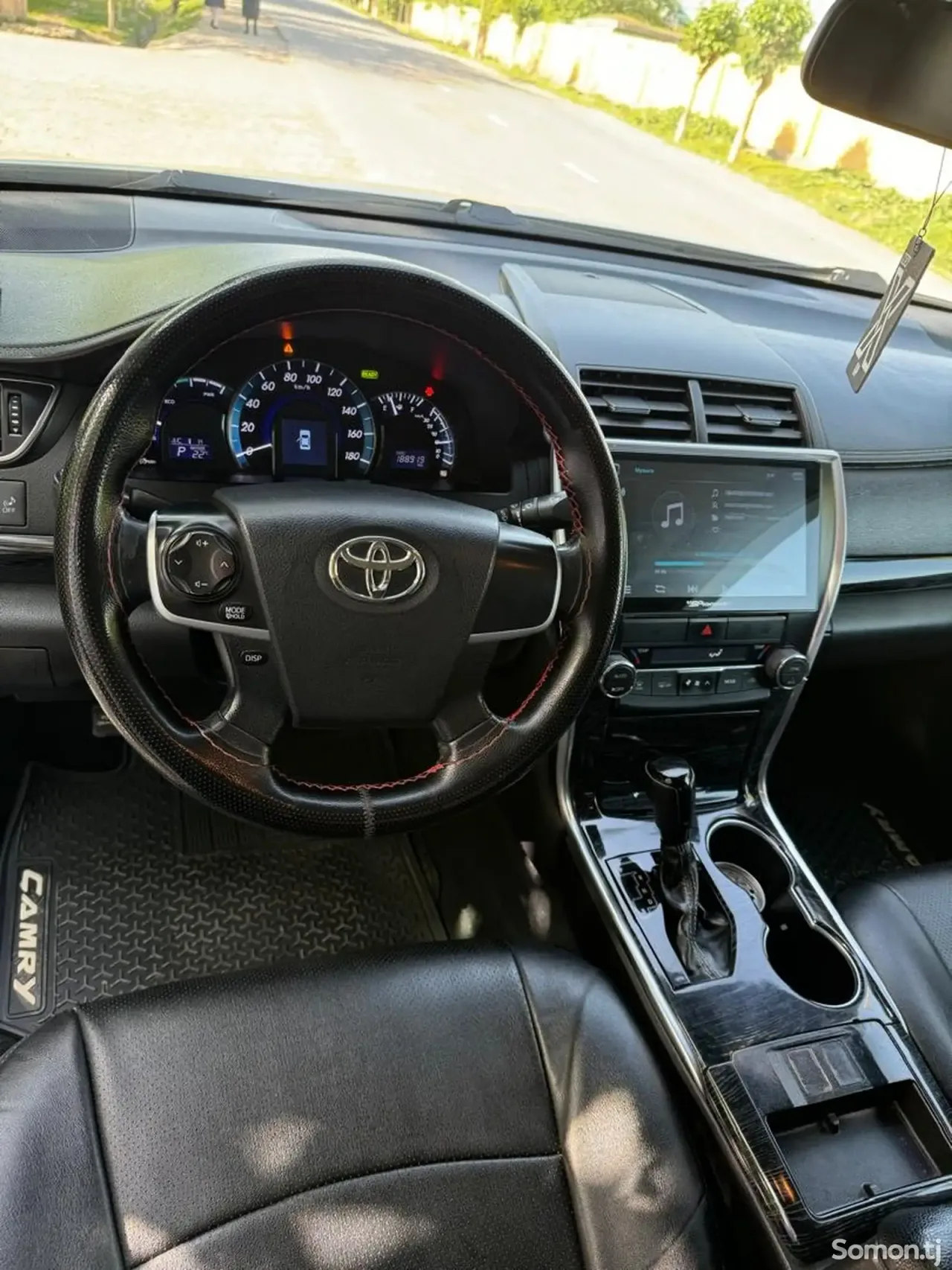 Toyota Camry 2012 · 2.5 AT