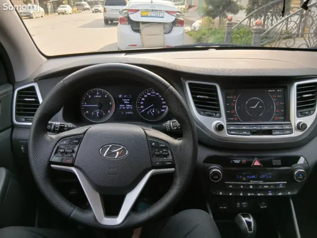 Hyundai Tucson 2017 · 1.7 AT