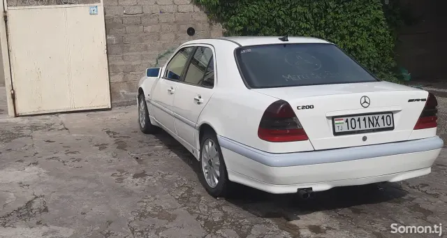 Mercedes-Benz C class 1994 · 1.8 MT