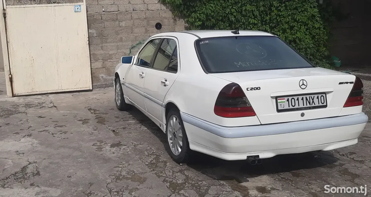 Mercedes-Benz C class 1994 · 1.8 MT