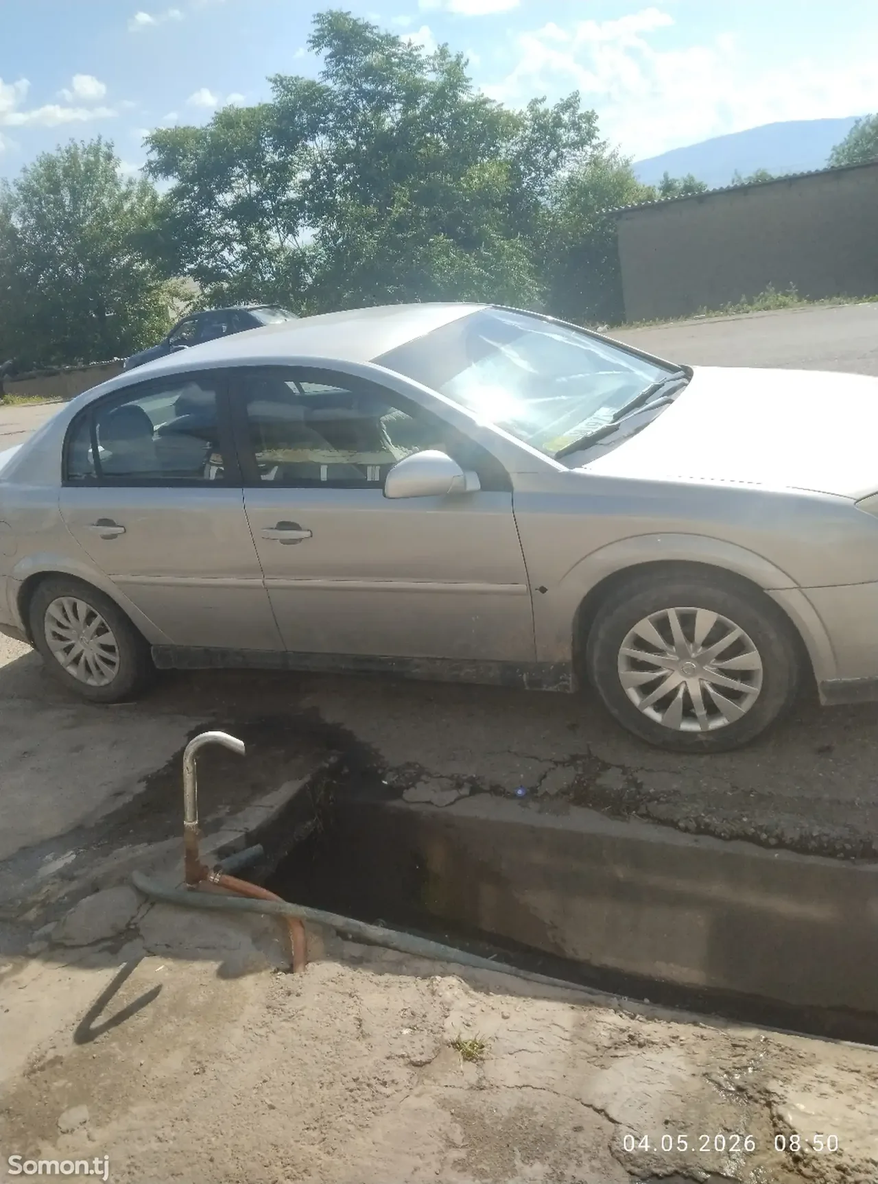 Opel Vectra C 2003 · 2.2 AT