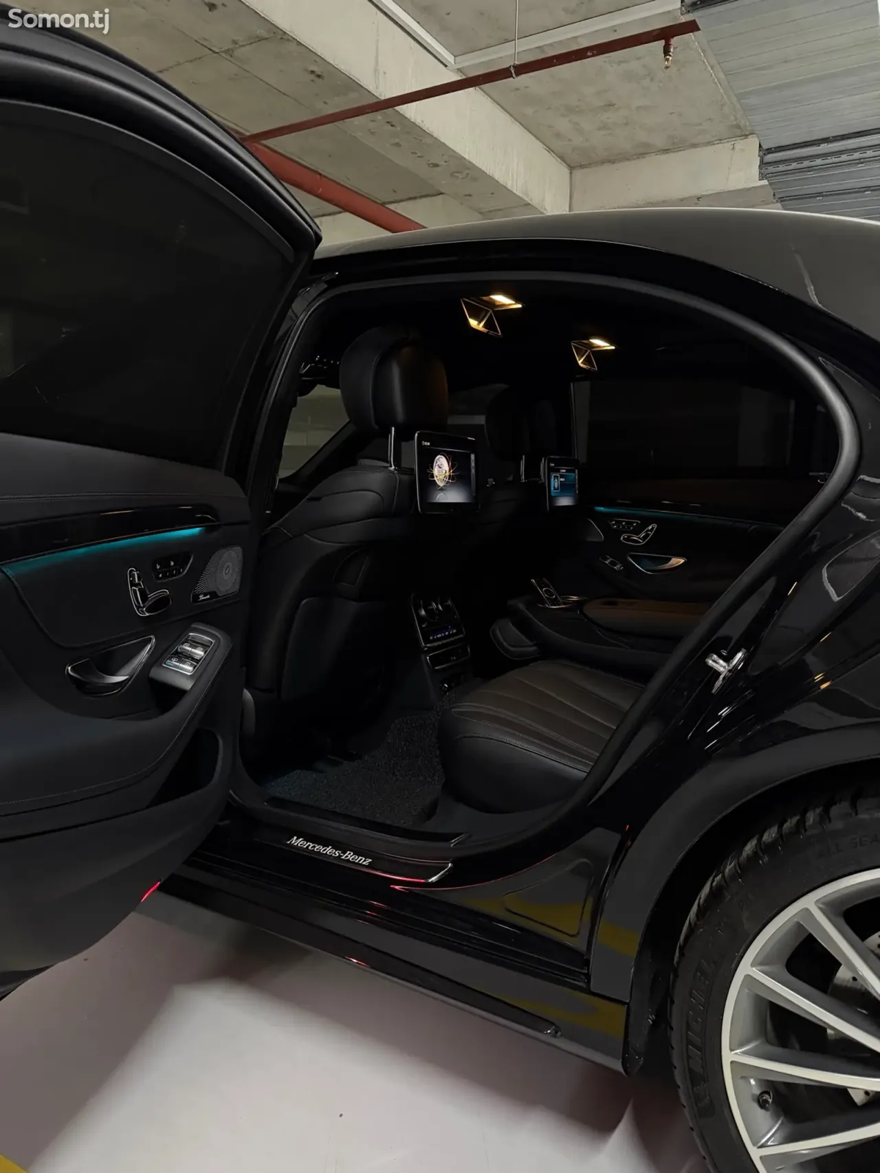 Mercedes-Benz S class 2018 · 4.5 AT