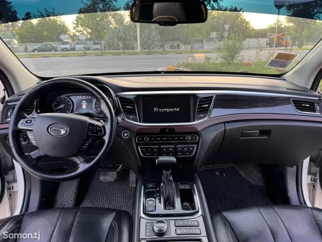 GAC Trumpchi GS8 2017 · 2.0 AT