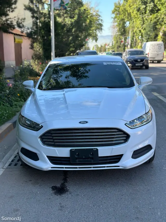 Ford Fusion 2016 · 1.5 AT