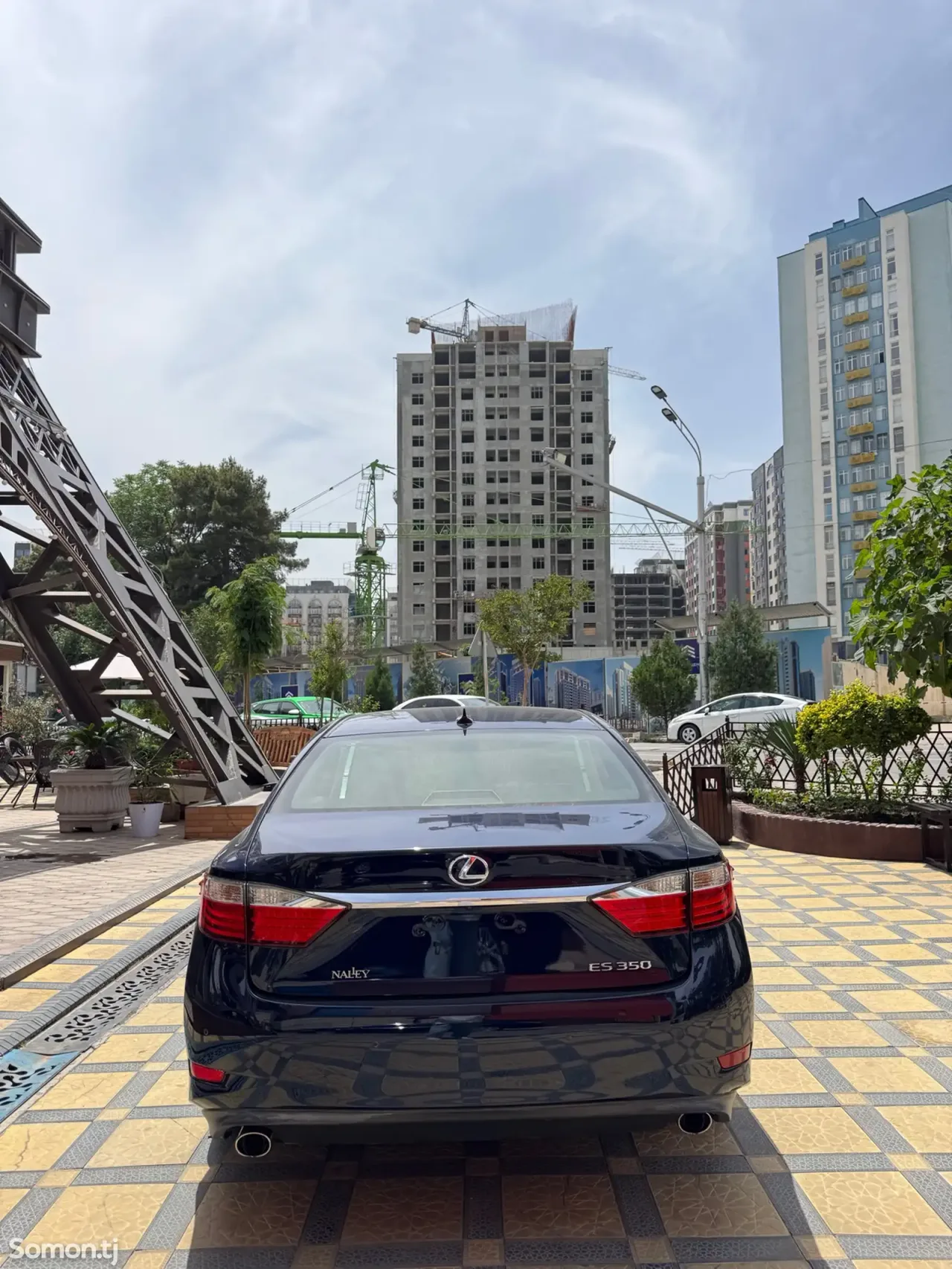 Lexus ES series 2014 · 3.5 AT