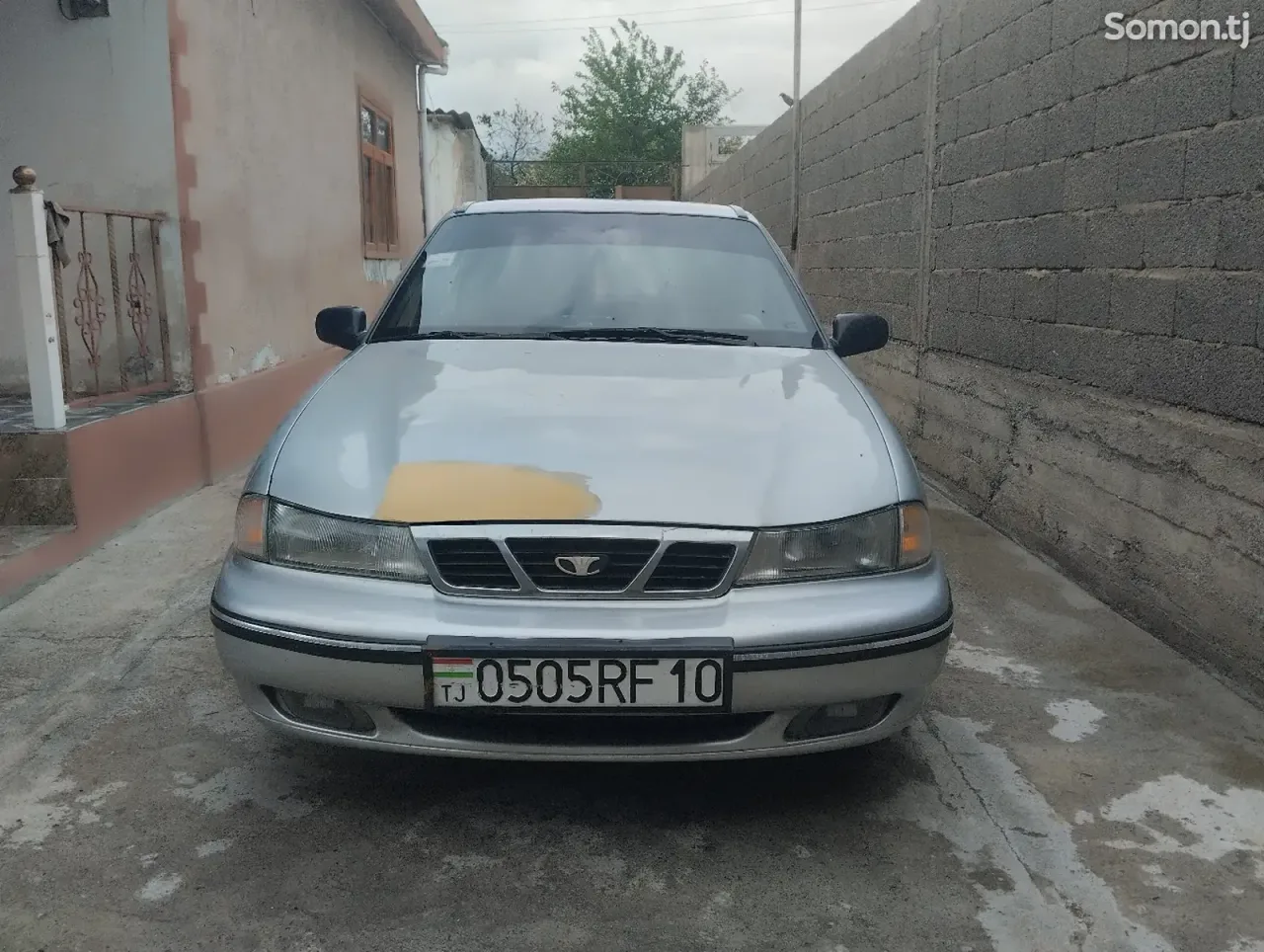Daewoo Nexia 1995 · 1.6 MT