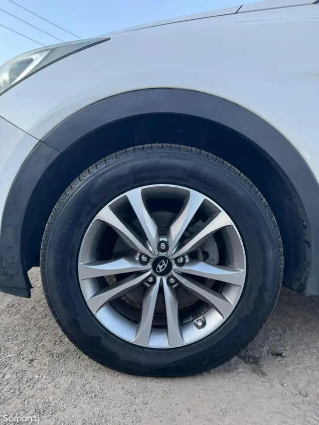 Hyundai Santa Fe 2015 · 2.0 AT