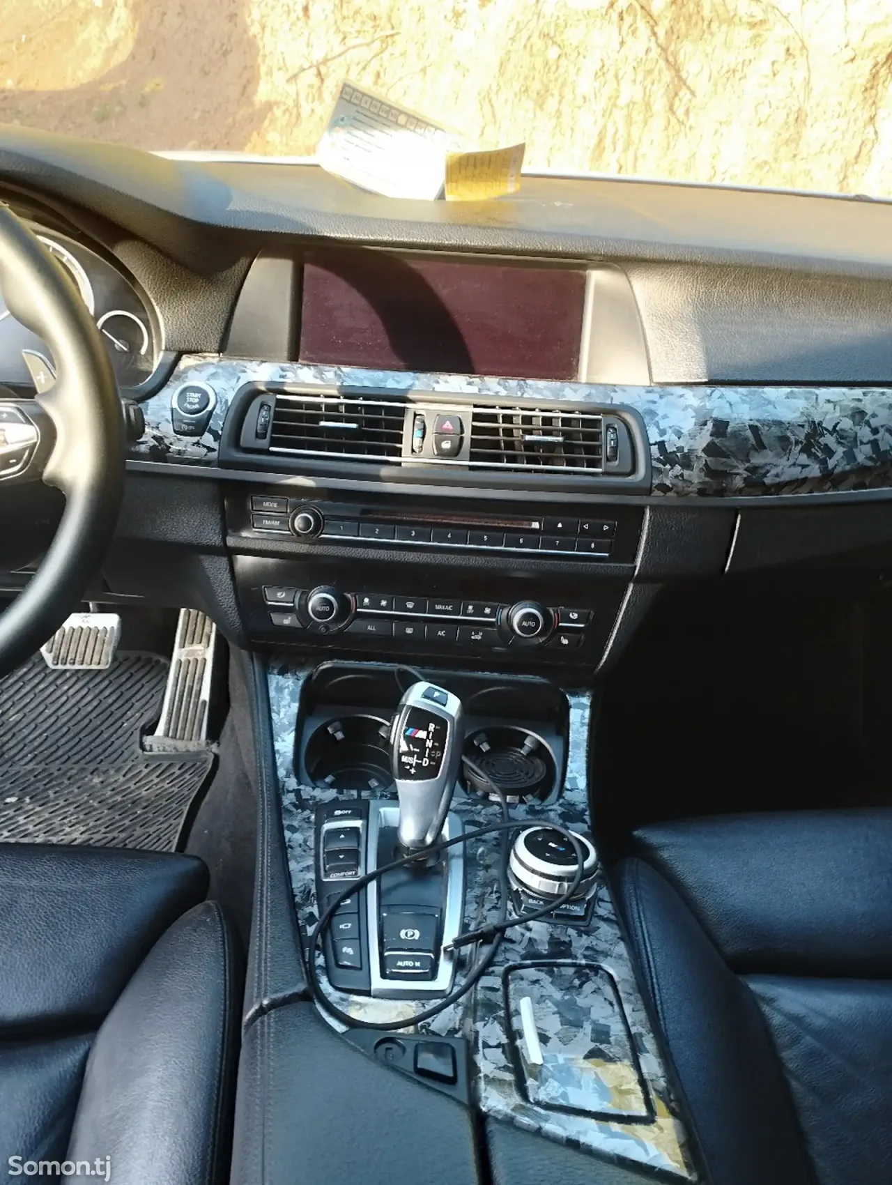 BMW 5 series 2012 · 3.5 AT