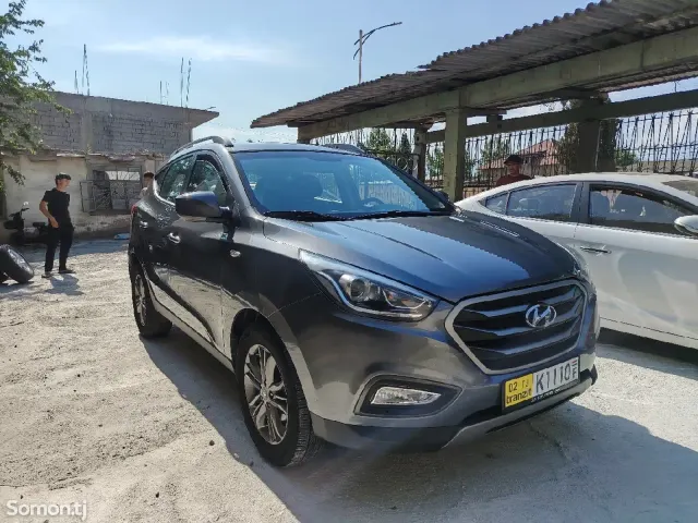 Hyundai Tucson 2014 · 2.0 AT