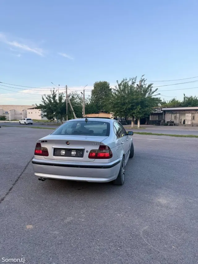 BMW 3 series 2003 · 2.5 AT