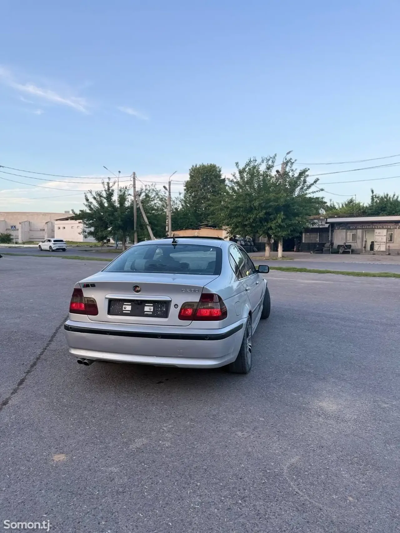 BMW 3 series 2003 · 2.5 AT