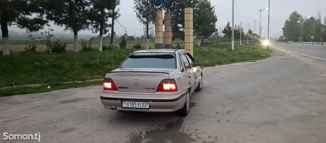Daewoo Nexia 1996 · 1.6 MT