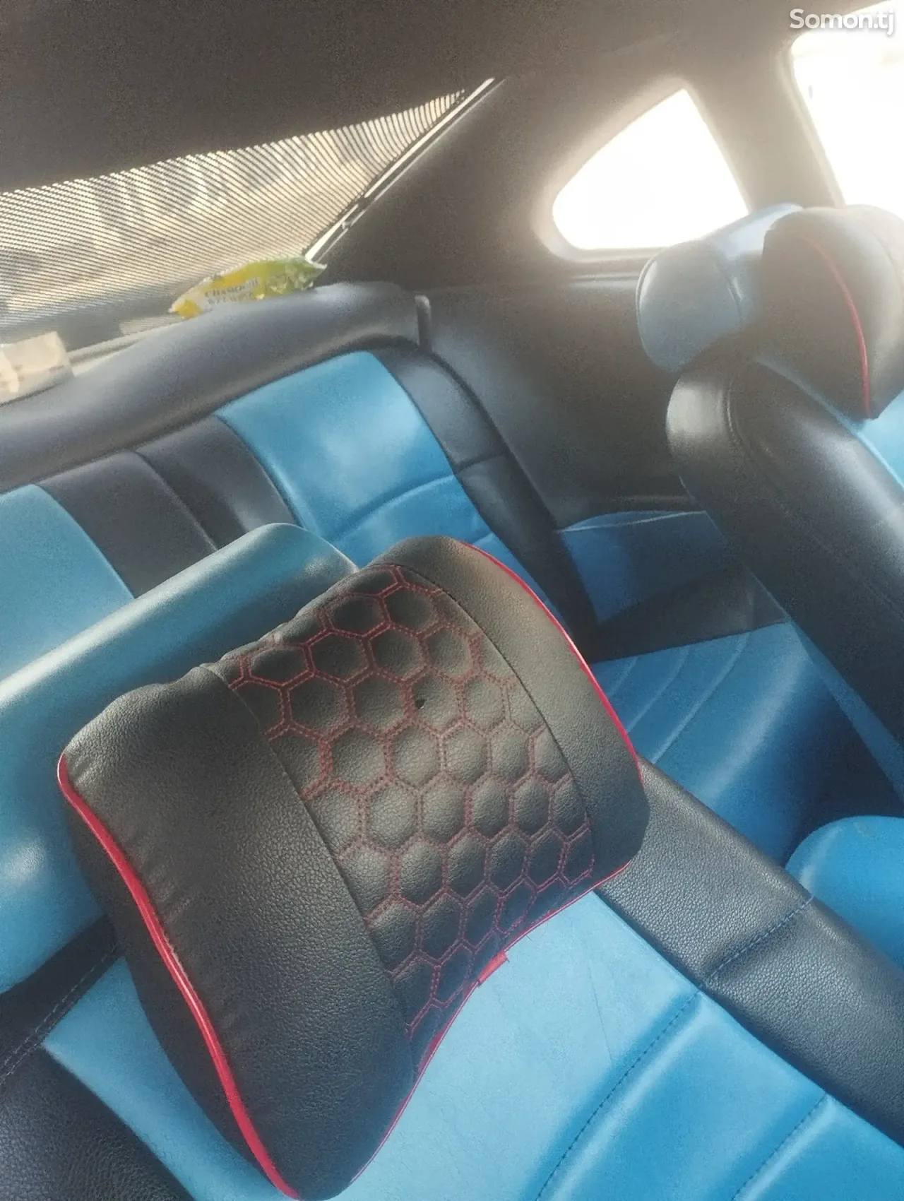 Ford Mustang 1996 · 3.8 AT