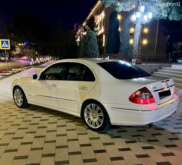 Mercedes-Benz E class 2007 · 3.5 AT