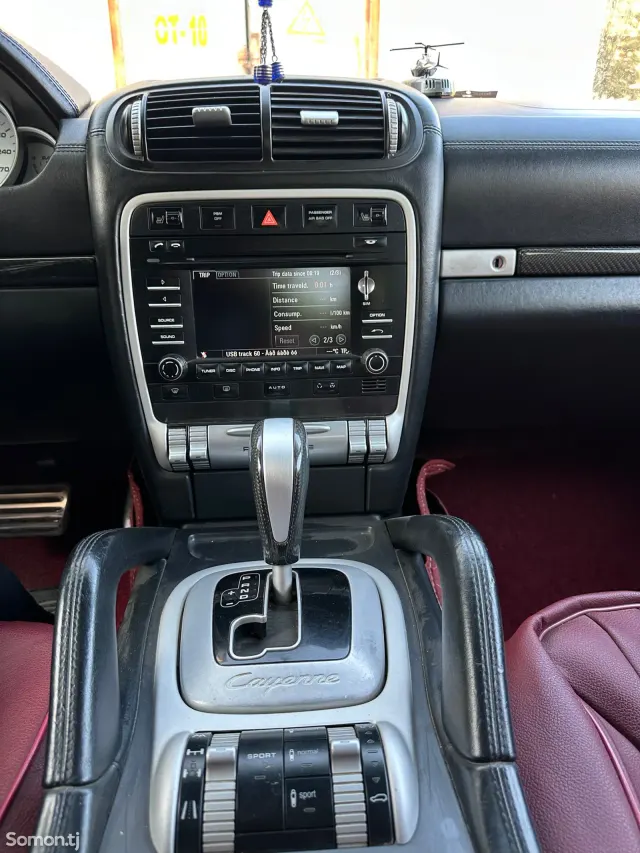 Porsche Cayenne 2009 · 4.8 AT