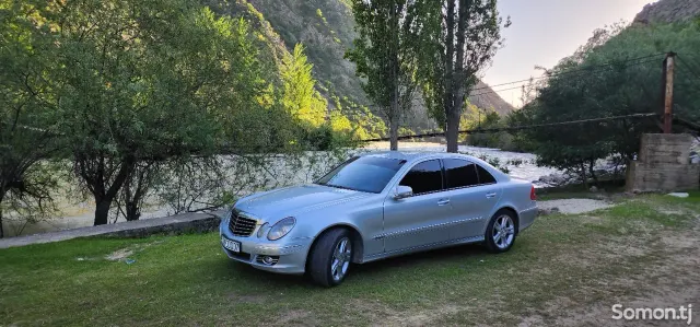 Mercedes-Benz E class 2007 · 3.5 AT