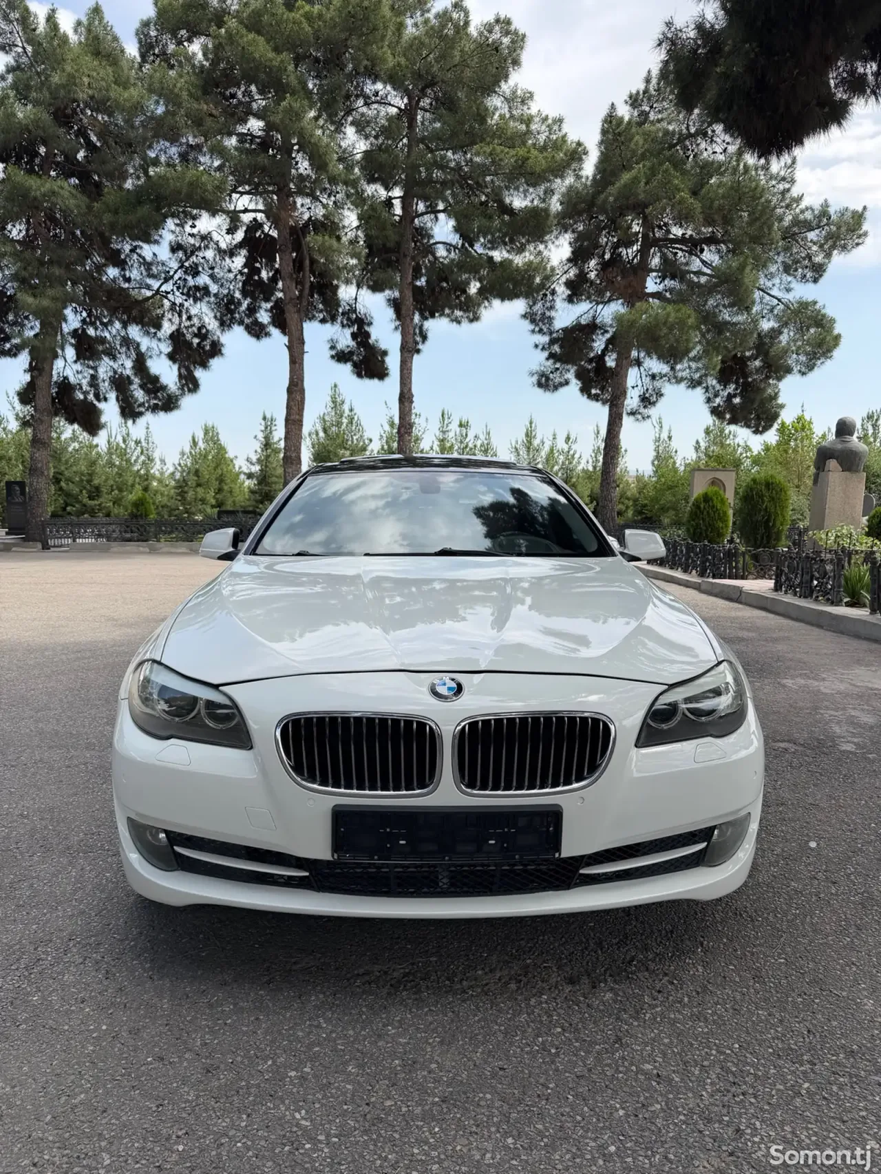BMW 5 series 2013 · 2.0 AT