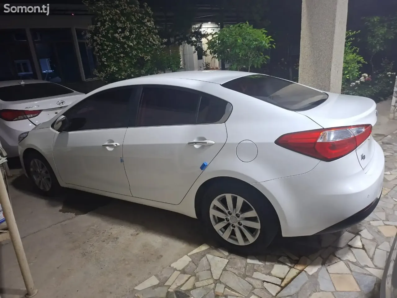 Kia K3 2015 · 1.6 AT