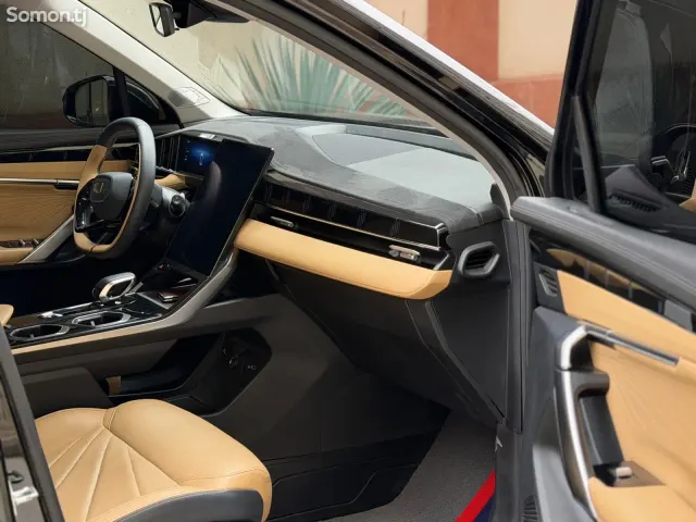 Geely Atlas Pro 2024 · 1.5 AT