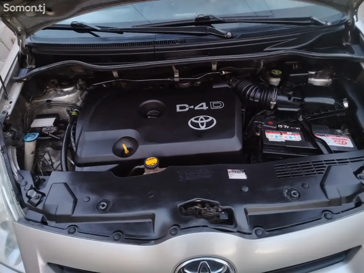 Toyota Corolla Verso 2008 · 2.2 MT