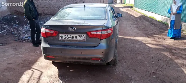 Kia Rio 2014 · 0.4 MT
