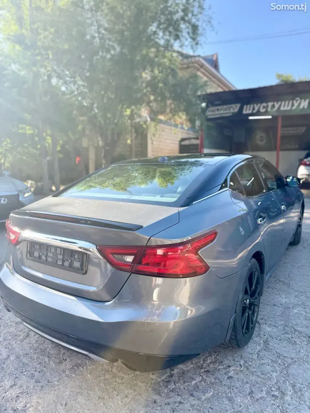 Nissan Maxima 2017 · 3.5 AT