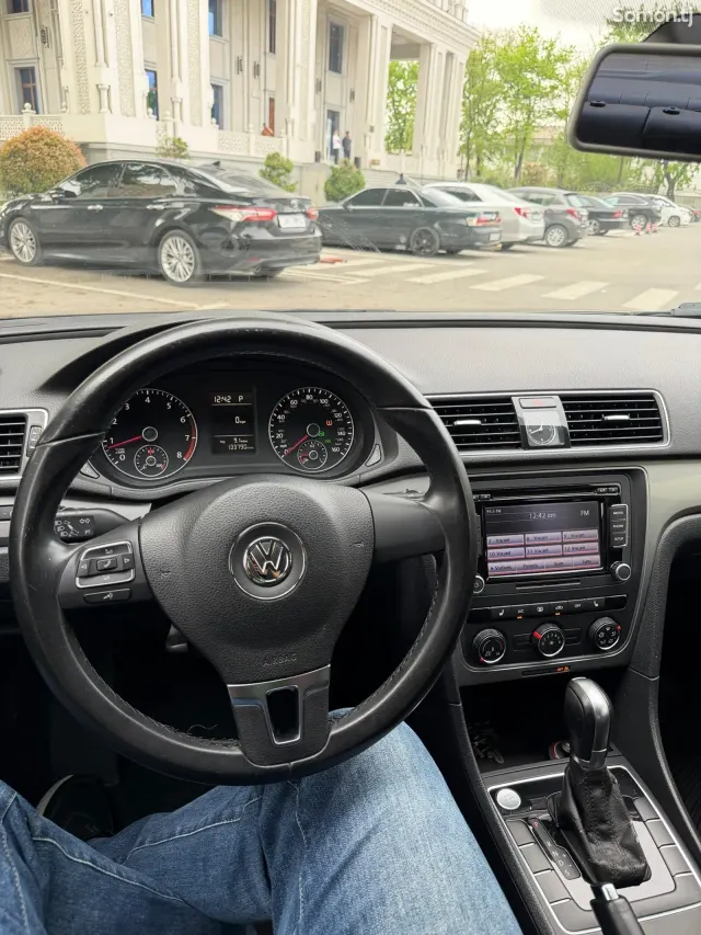 Volkswagen Passat 2015 · 1.8 AT