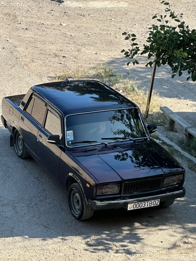 Lada (ВАЗ) 2107 2008 · 1.7 MT