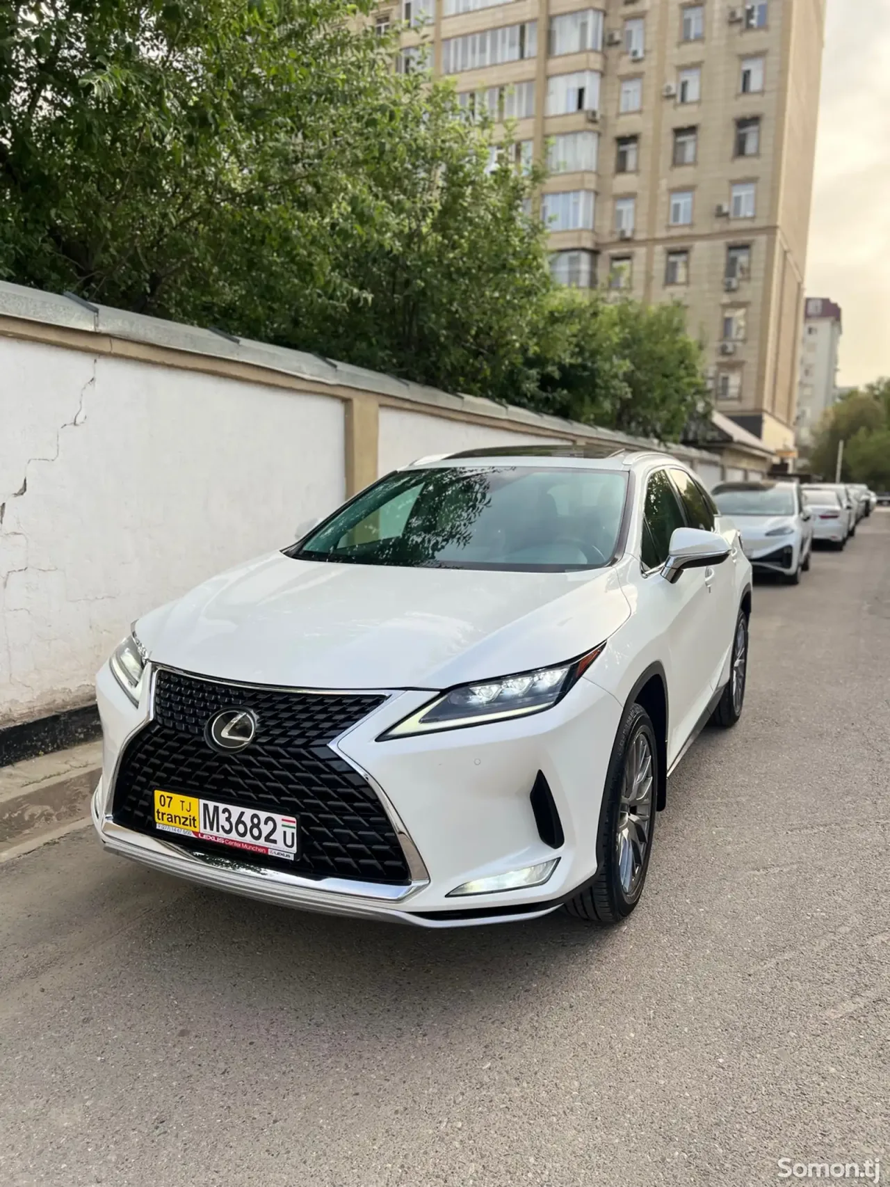 Lexus RX series 2017 · 3.5 AT