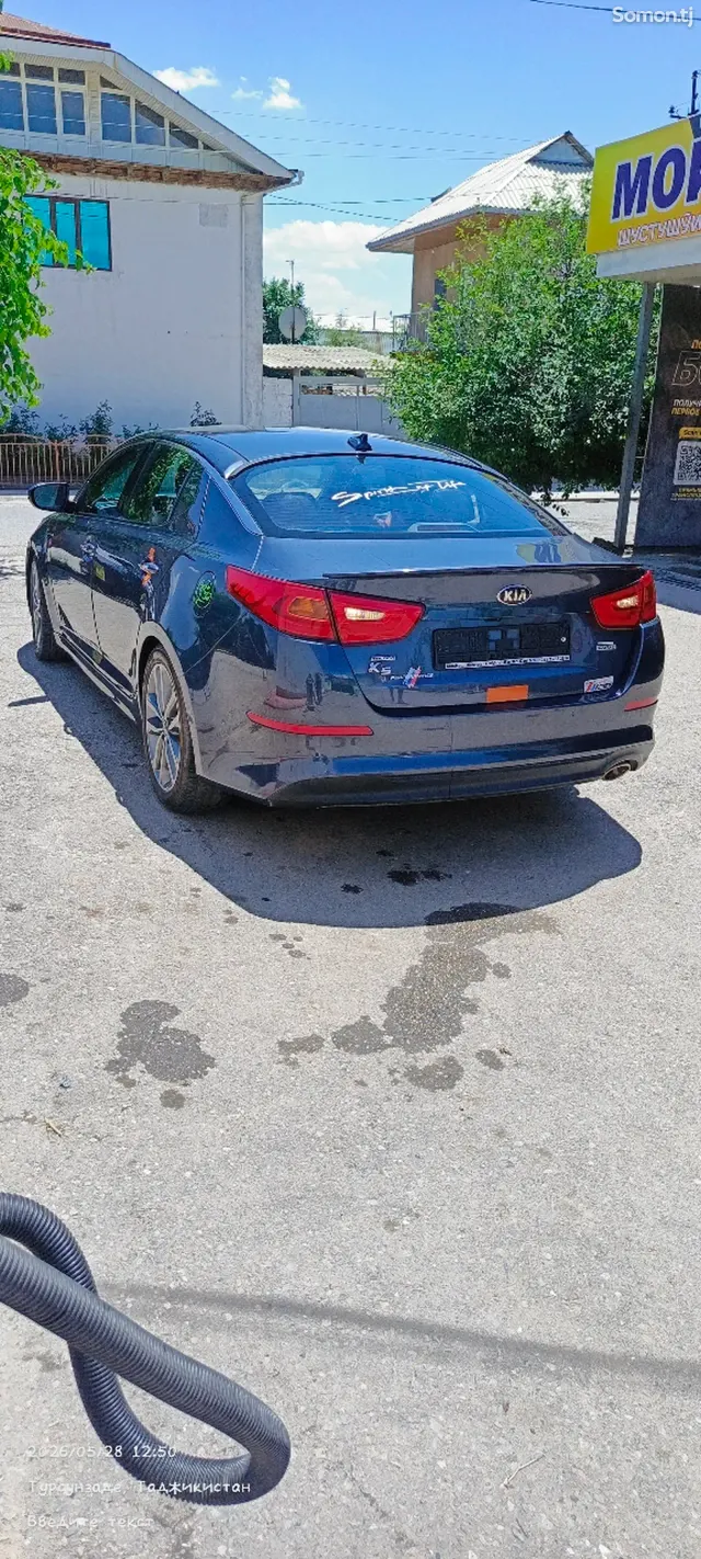 Kia K5 2014 · 2.0 AT